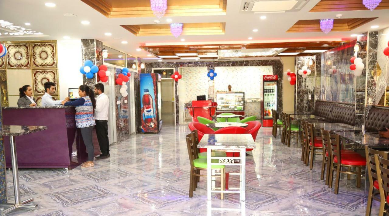 Hotel New Seasons Kalka Luaran gambar