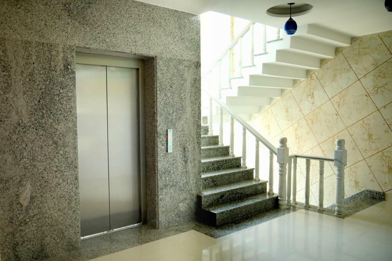 Hotel New Seasons Kalka Luaran gambar
